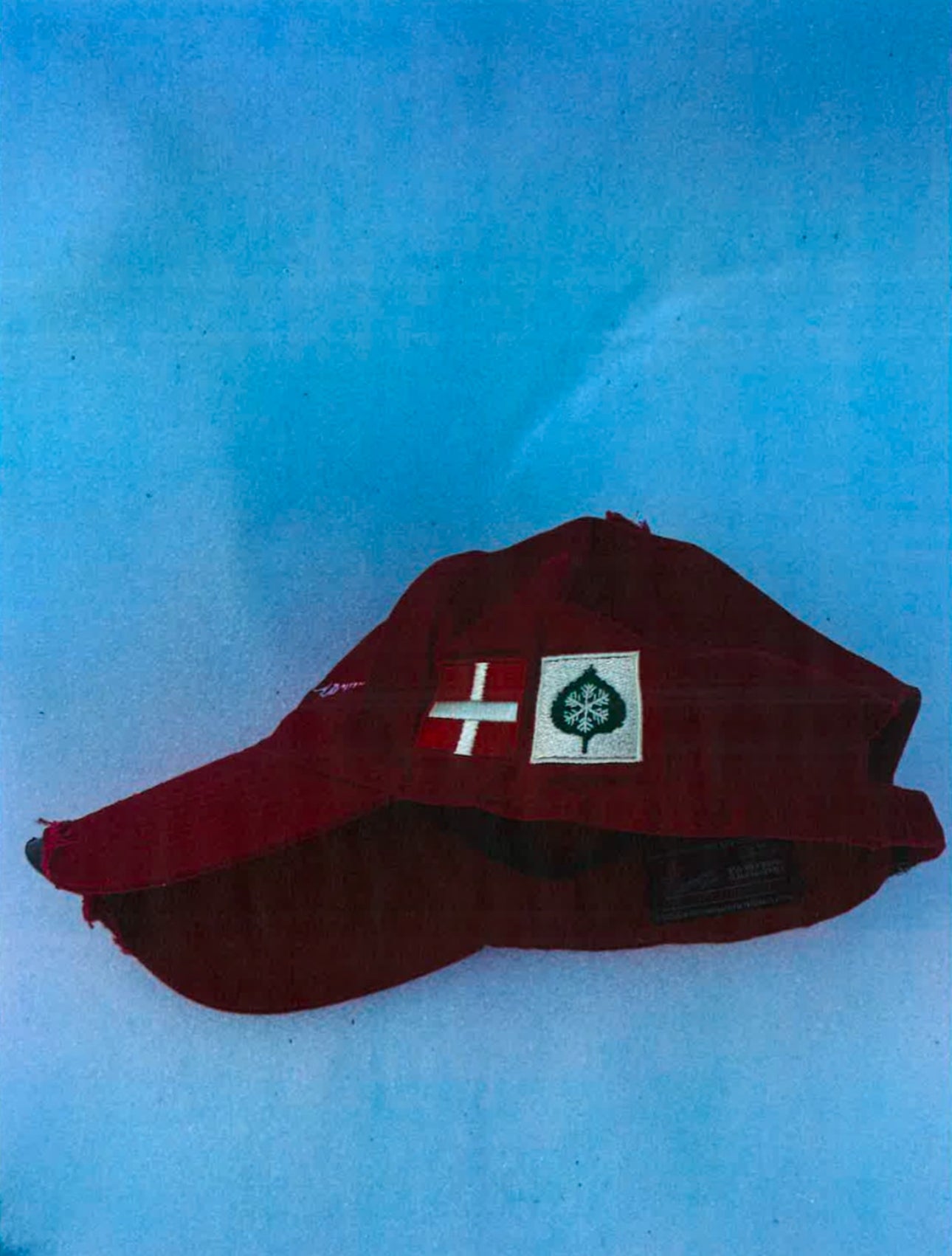 THE SOCIETY SECT ASPEN CAP IN SKI PATROL RED